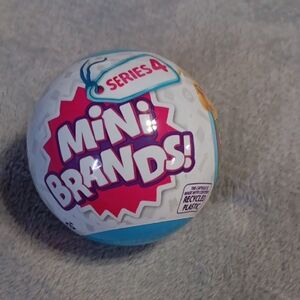 Series 4 MINI BRANDS Capsule